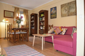 Гостиница Romantic apartment with free parking  Севилья